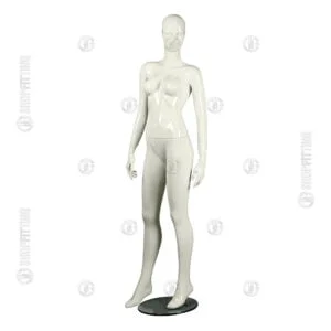 TBM 73 FEMALE MANNEQUIN