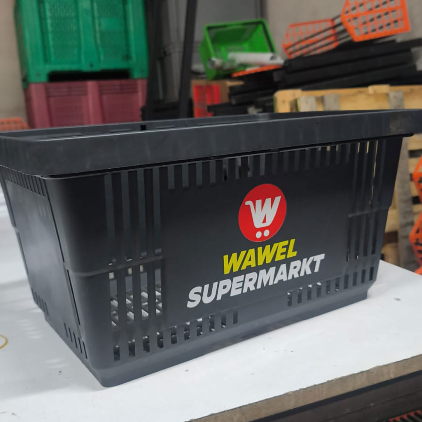 shopping cart manufacturer